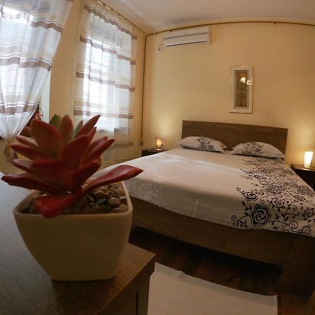 Apartment Honey Free Parking Szarajevó Kültér fotó