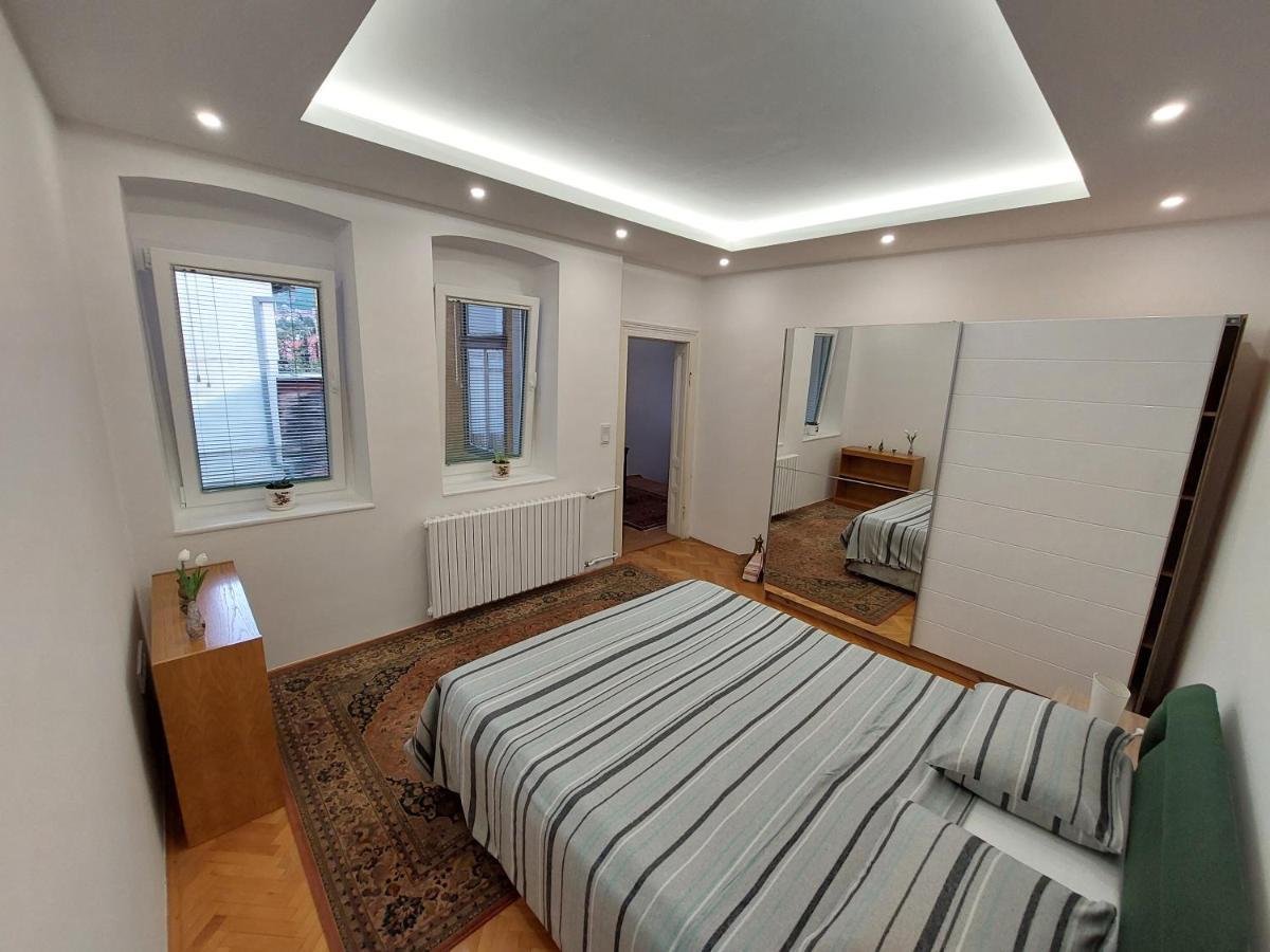 Apartment Honey Free Parking Szarajevó Kültér fotó