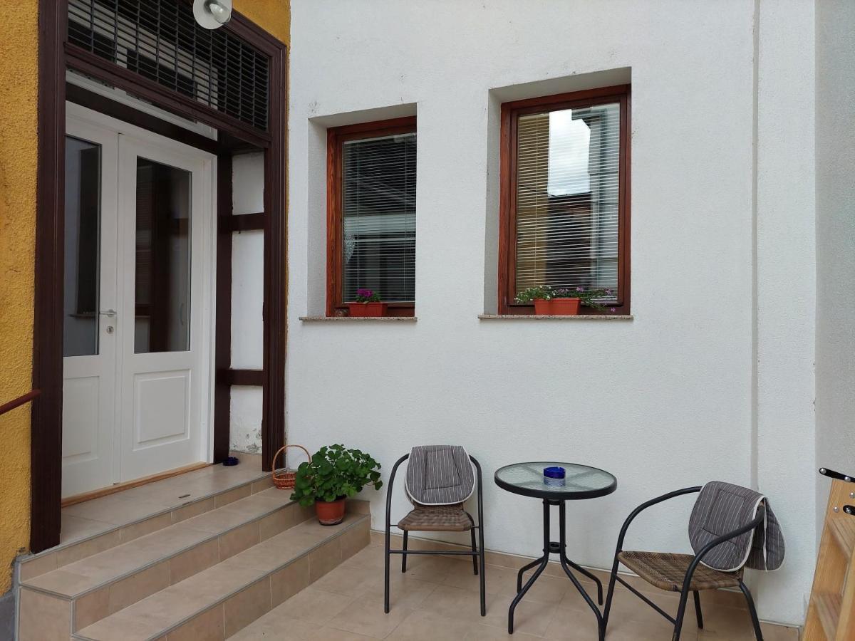 Apartment Honey Free Parking Szarajevó Kültér fotó