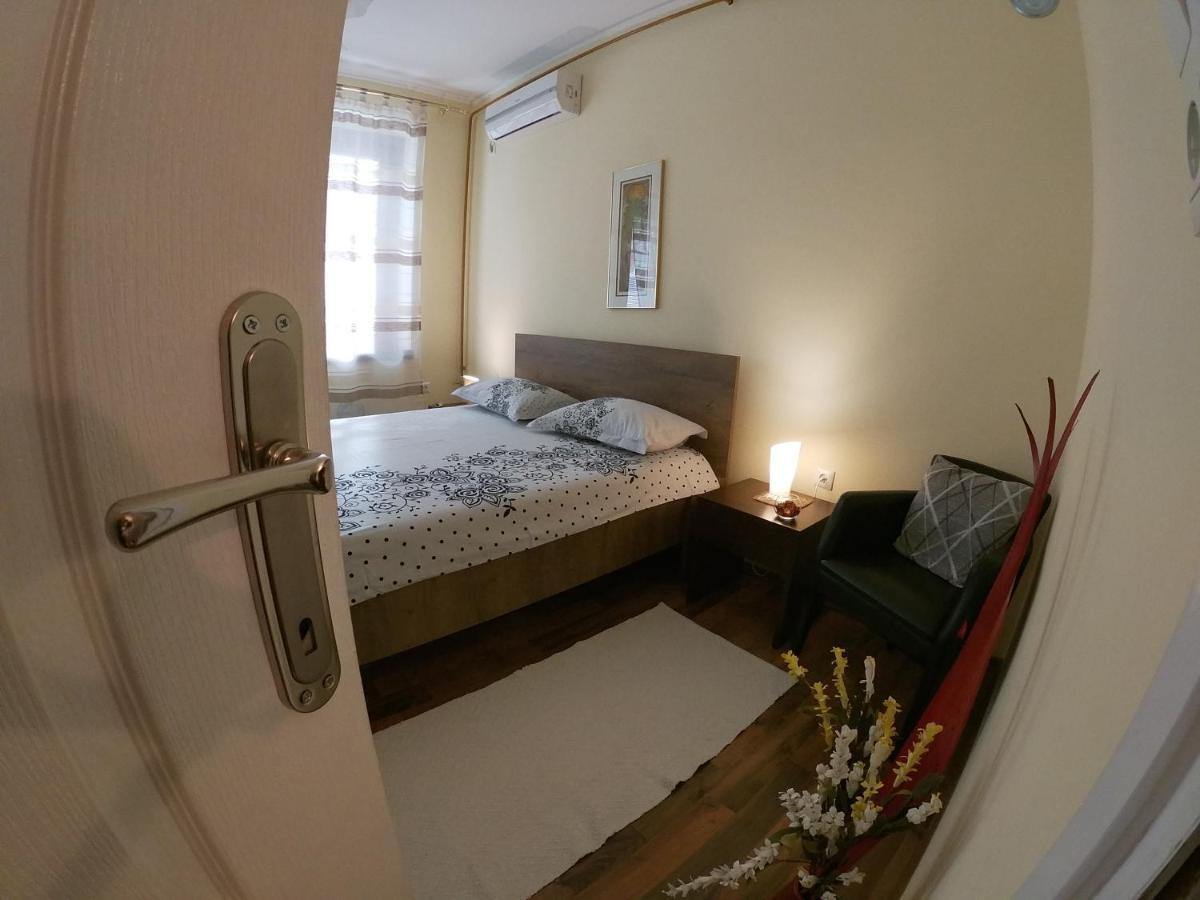 Apartment Honey Free Parking Szarajevó Kültér fotó